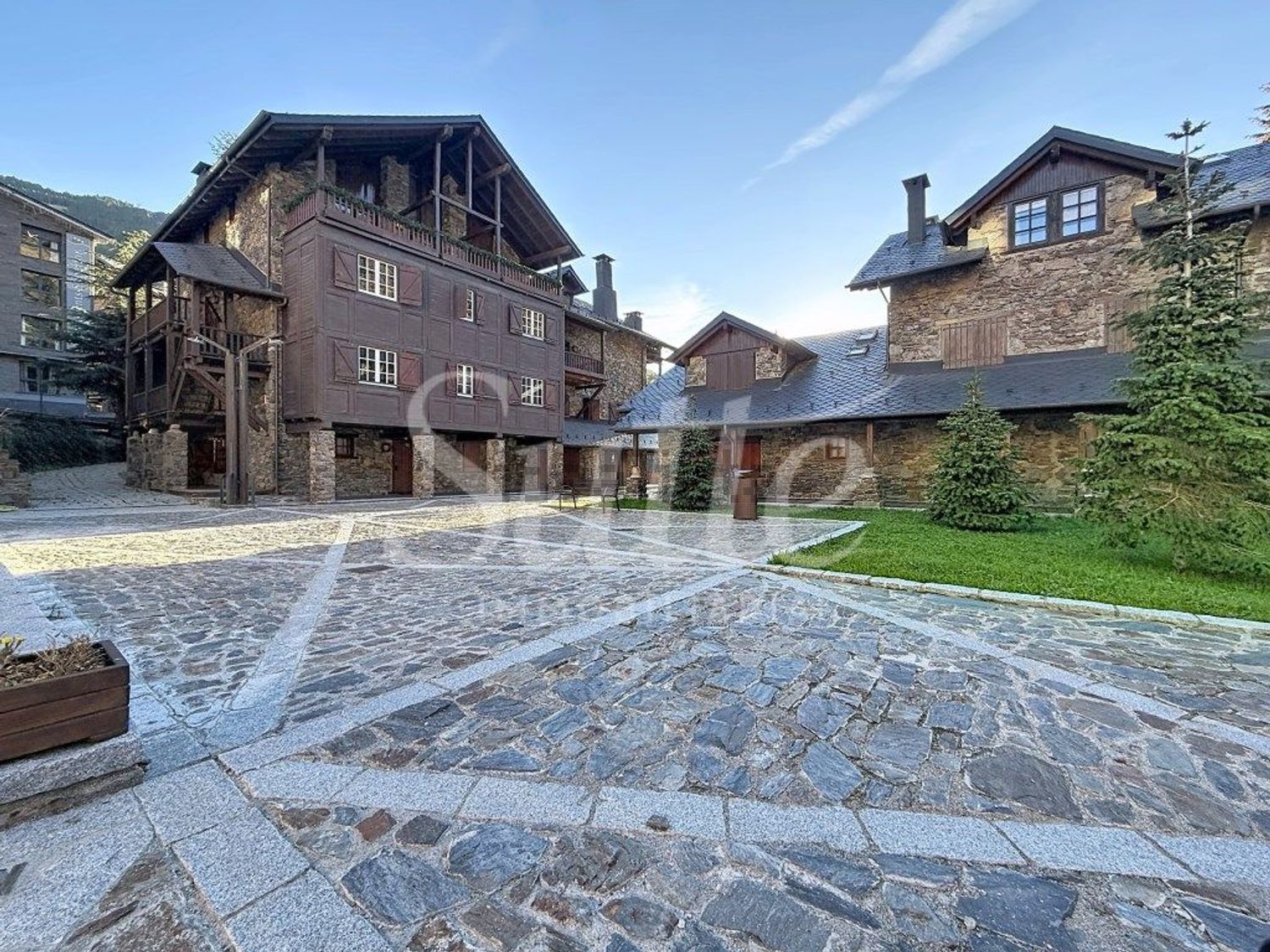 4-bedroom duplex for sale in El Tarter, Canillo · 57 of 58