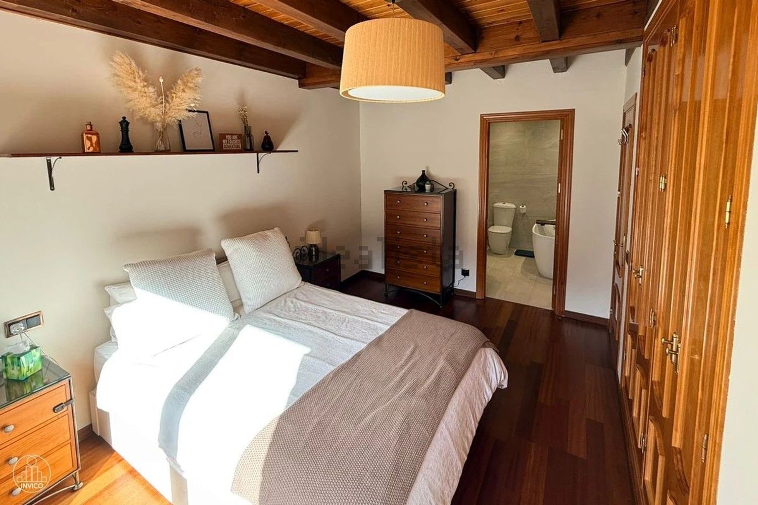 Casa adossada de 3 habitacions en venda a Arinsal, La Massana · 11 de 20