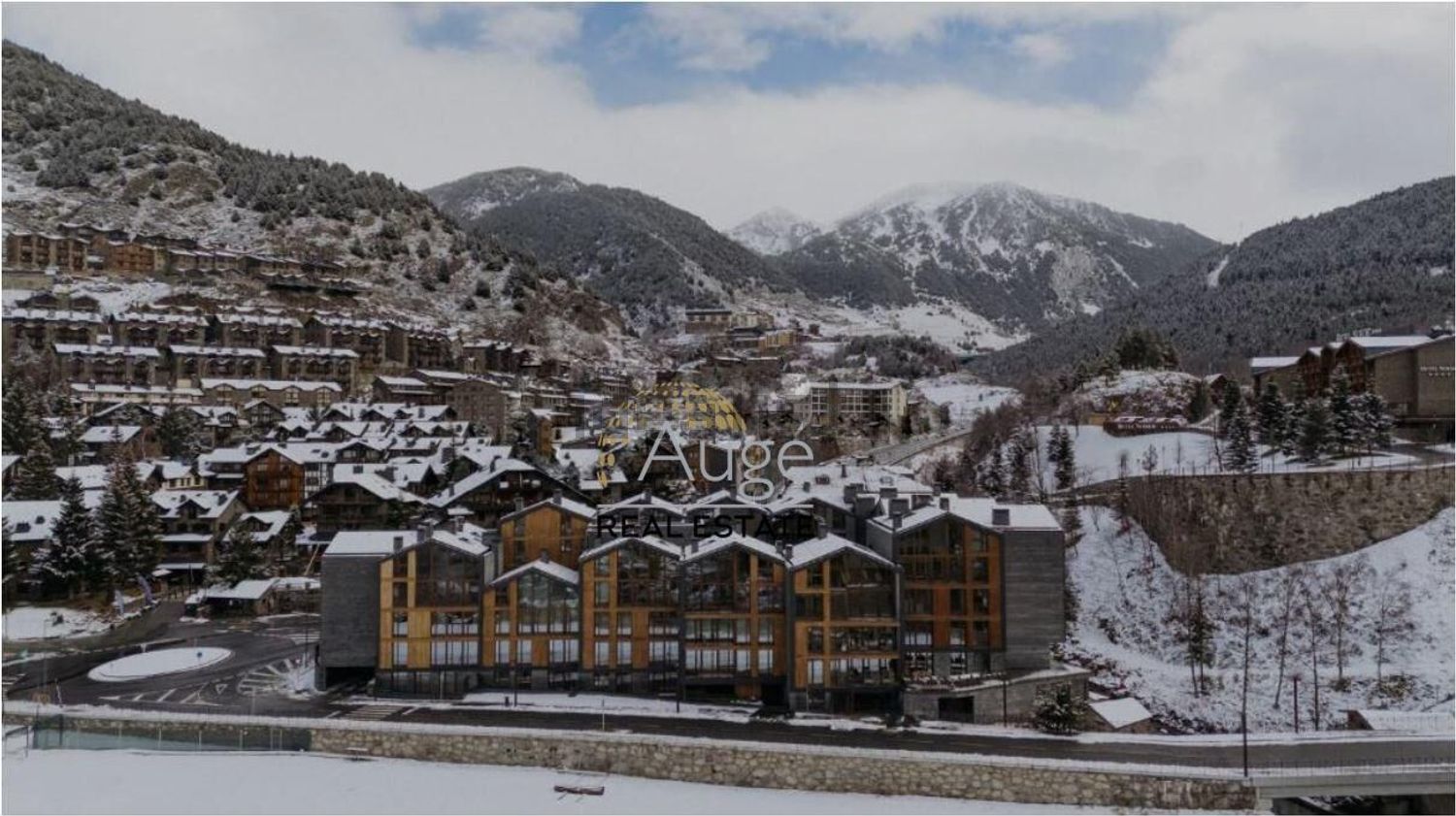 4-bedroom duplex for sale in El Tarter, Canillo · 56 of 59
