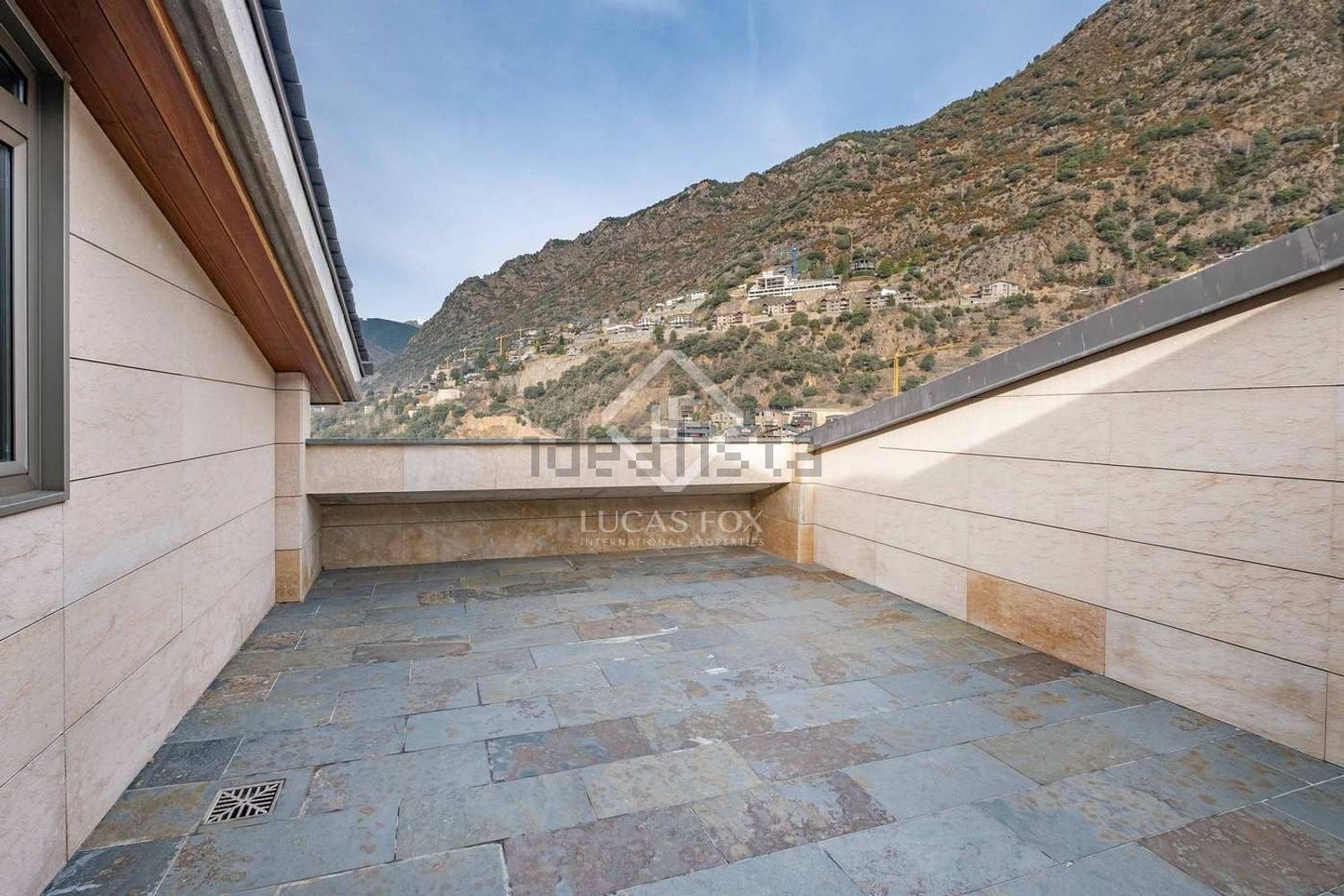 3-bedroom penthouse for sale in Escaldes-Engordany · 51 of 60