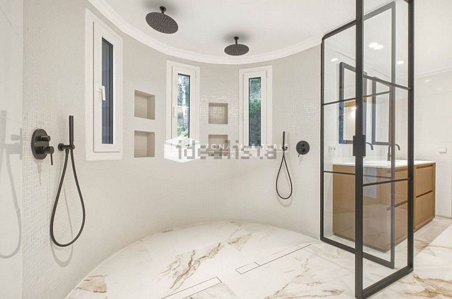 7-bedroom chalet for sale in L'Aldosa, La Massana · 10 of 57