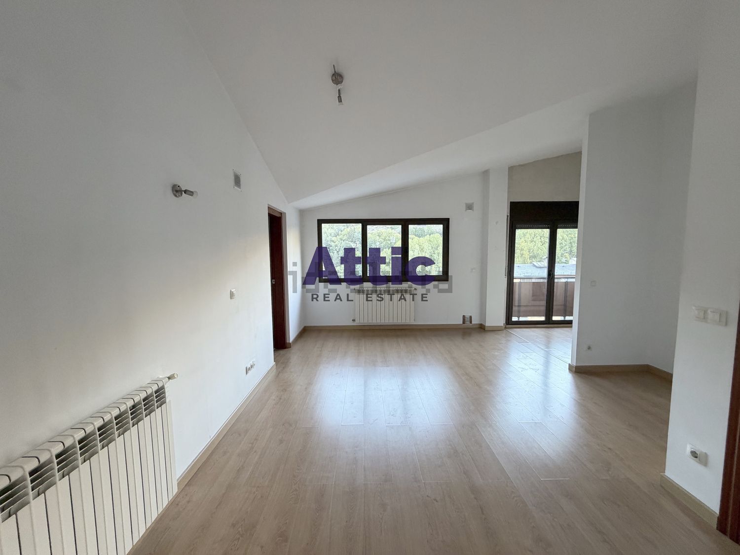 2-bedroom penthouse for sale in La Massana · 35 of 59