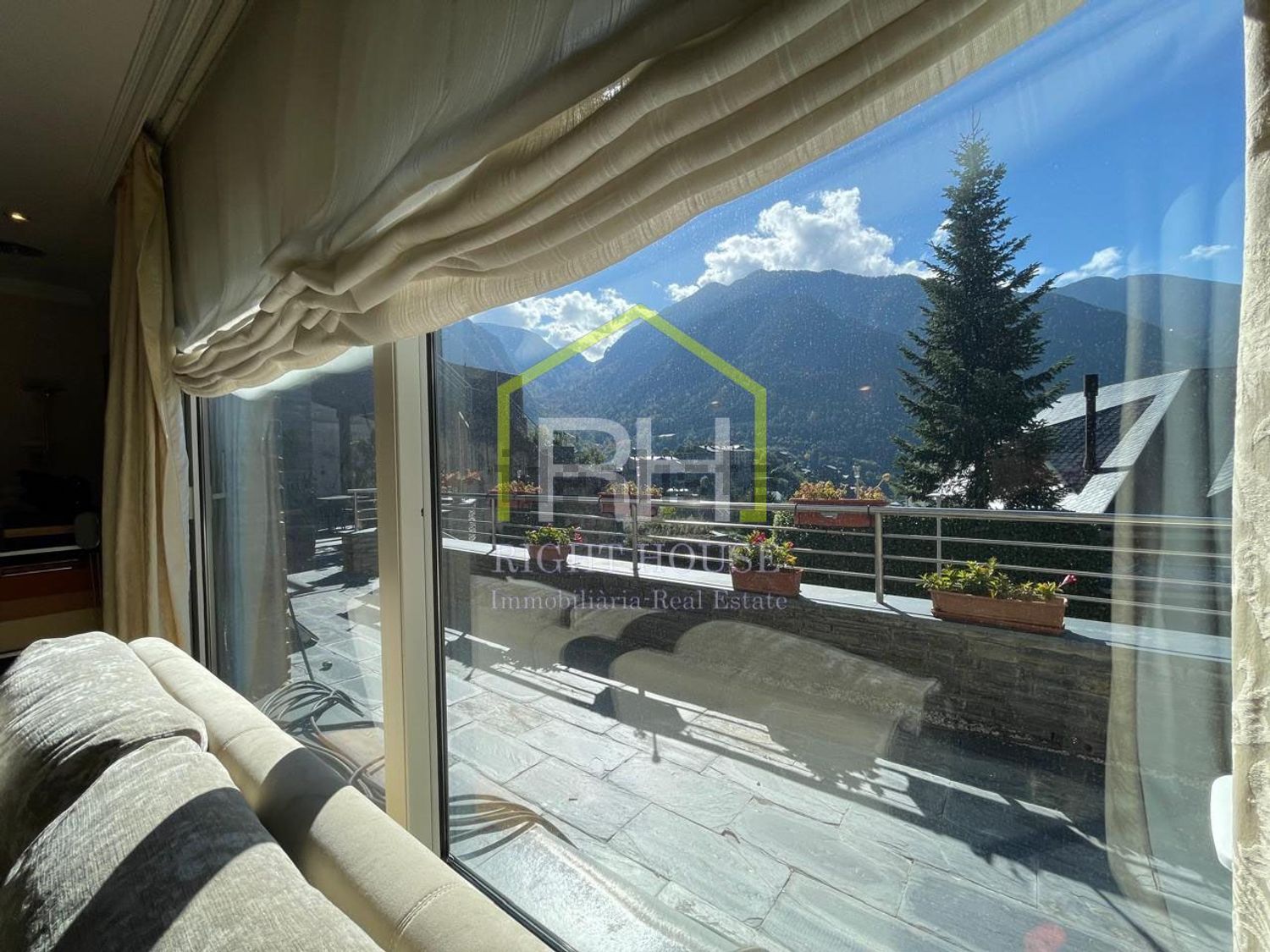 5-bedroom chalet for sale in Escaldes-Engordany · 21 of 60