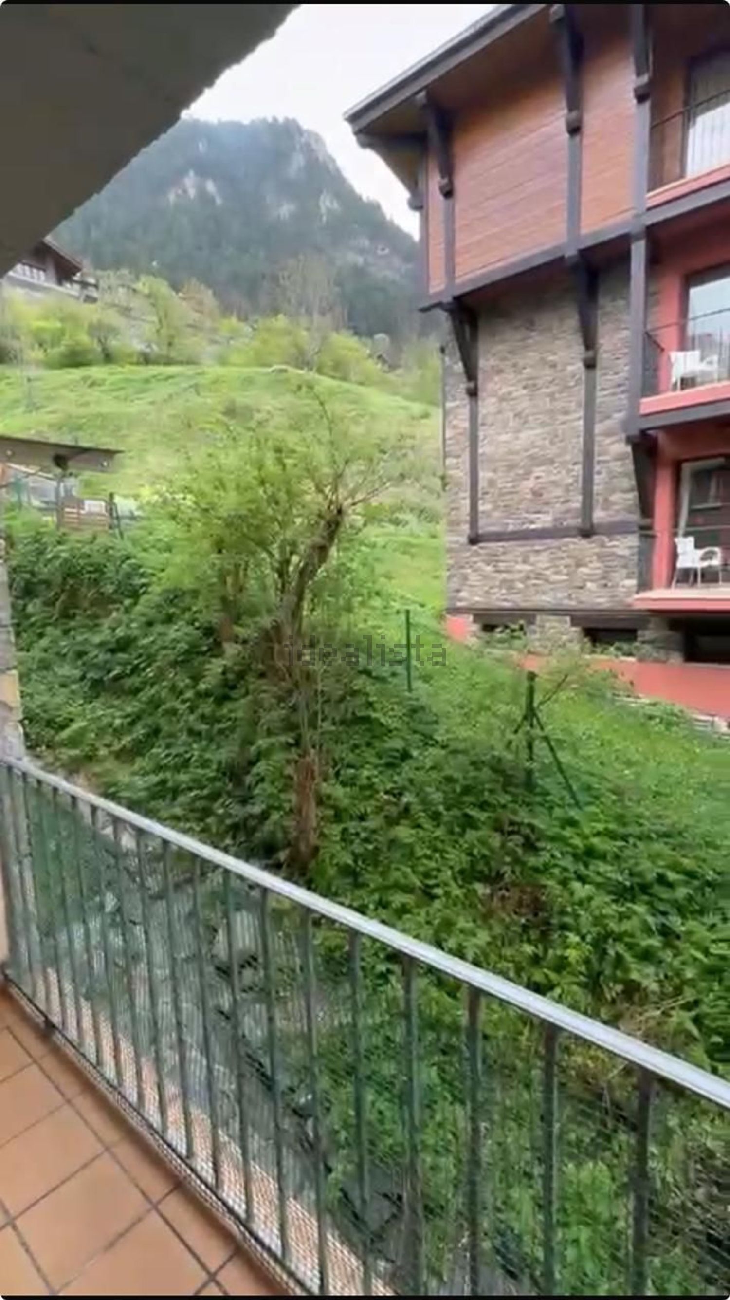 2-bedroom penthouse for rent in Arinsal, La Massana · 26 of 27