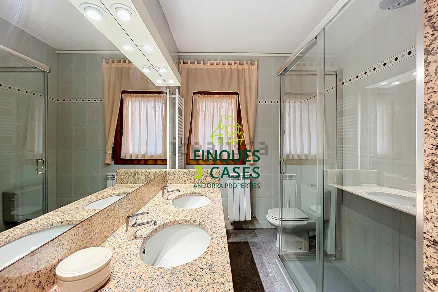3-bedroom flat for sale in Encamp · 57 of 60