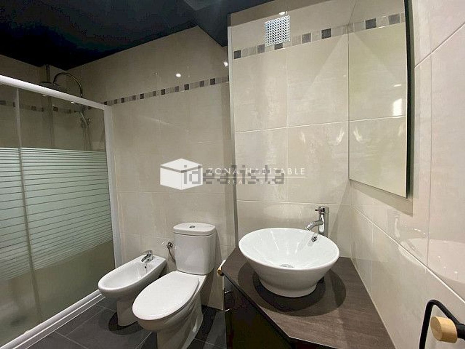 3-bedroom flat for sale in Escaldes-Engordany · 57 of 60