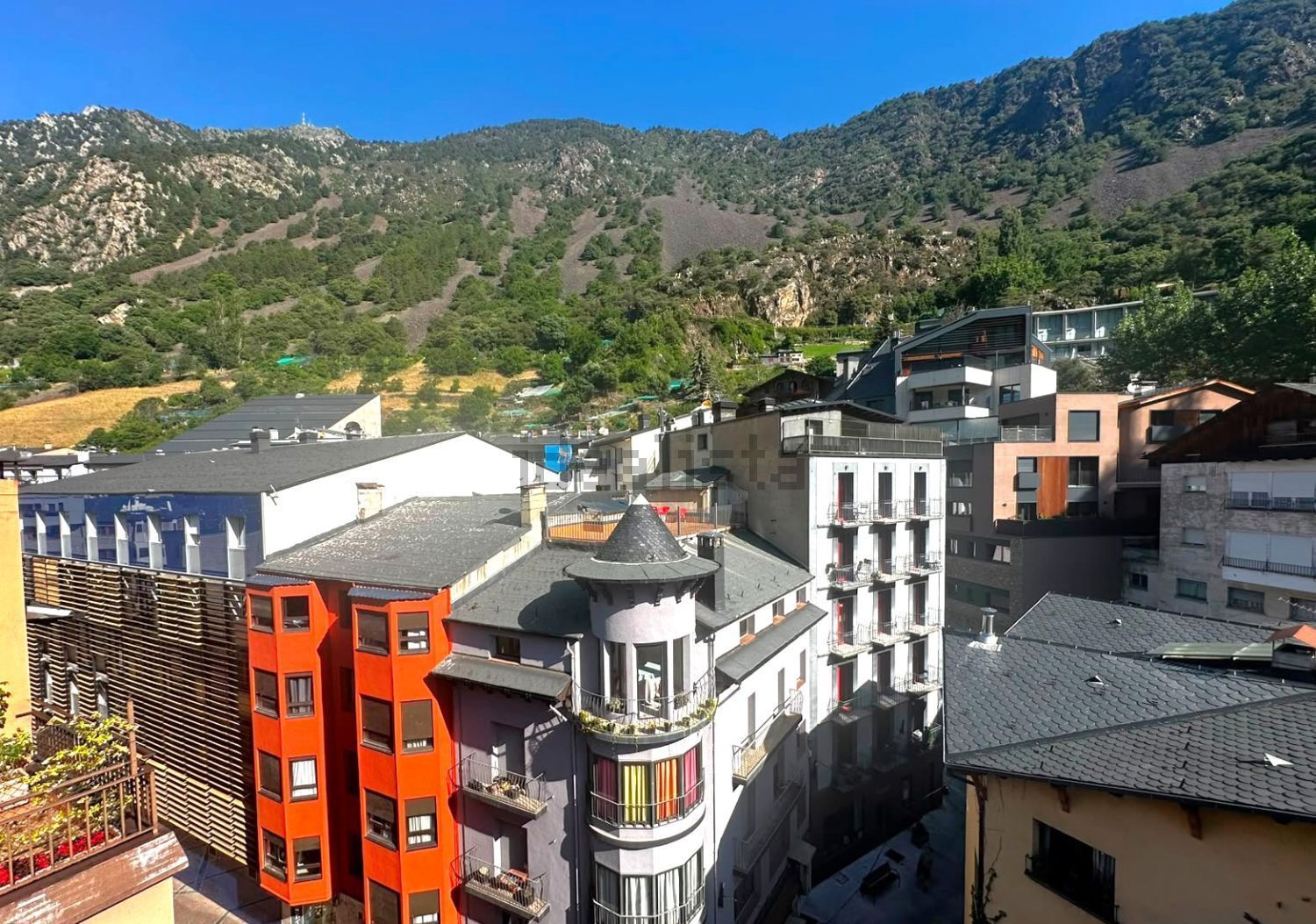 4-bedroom penthouse for rent in Andorra la Vella · 23 of 44