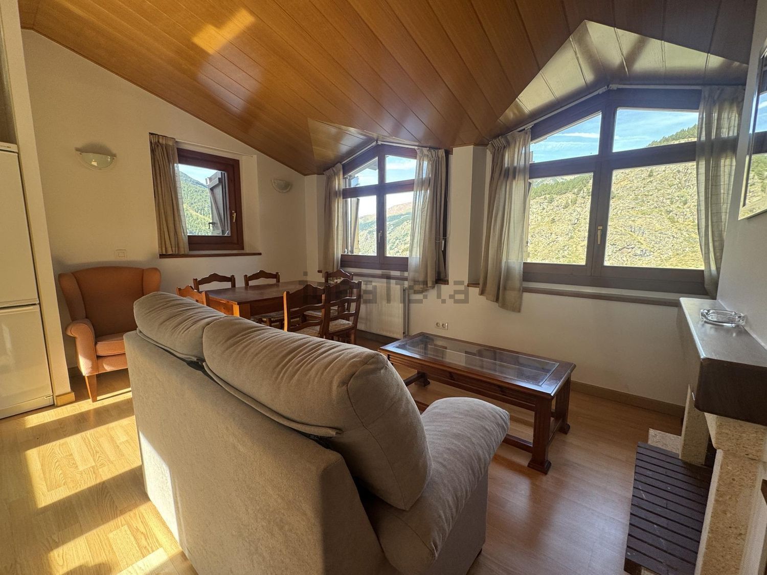 2-bedroom flat for sale in L'Aldosa, Canillo · 3 of 11