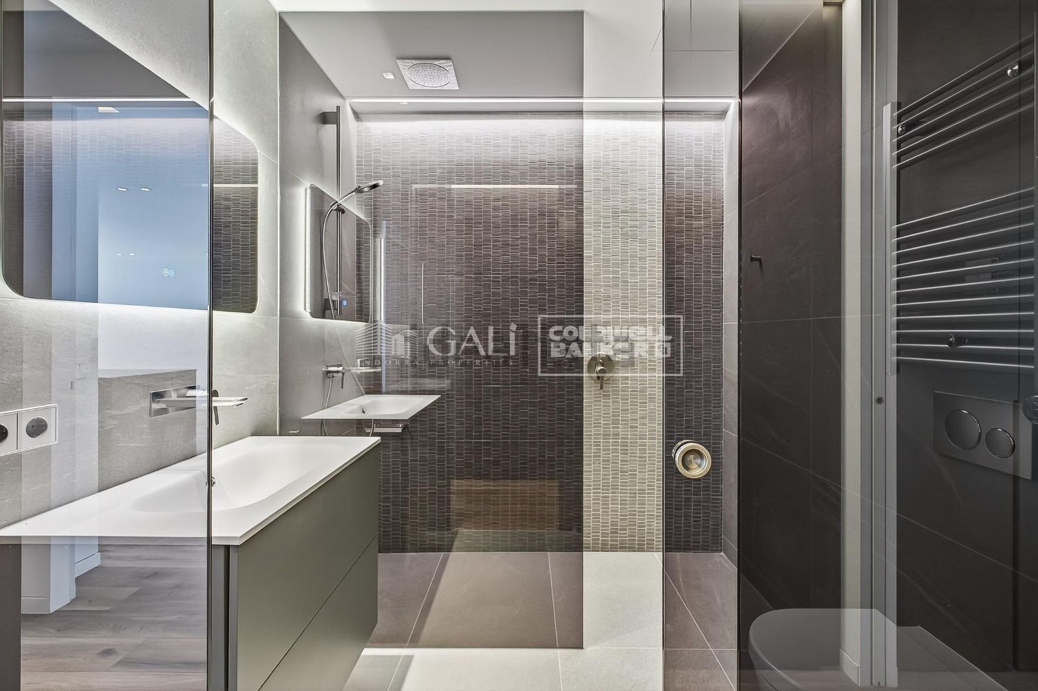 3-bedroom flat for sale in Andorra la Vella · 44 of 55