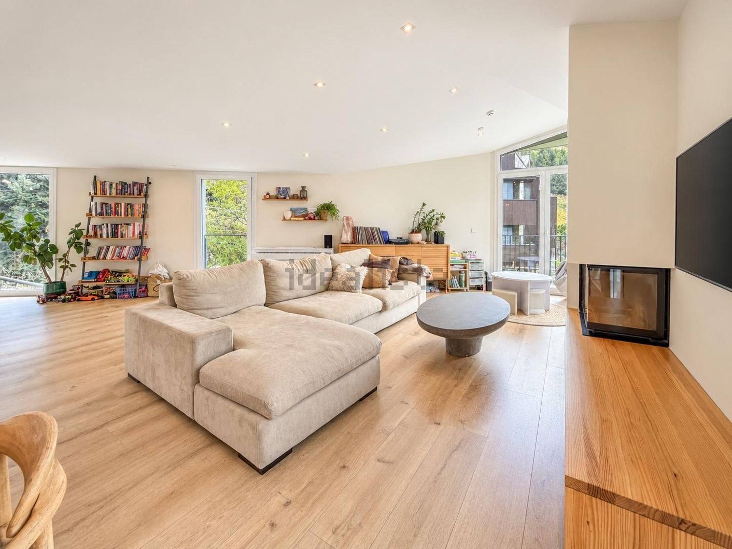 5-bedroom chalet for sale in Canillo · 2 of 22