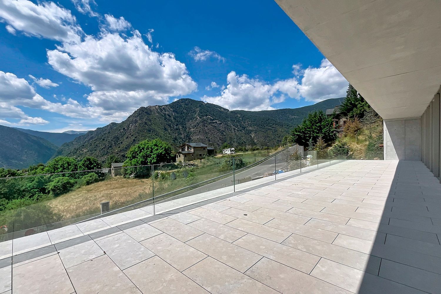 3-bedroom flat for sale in Escaldes-Engordany · 37 of 55