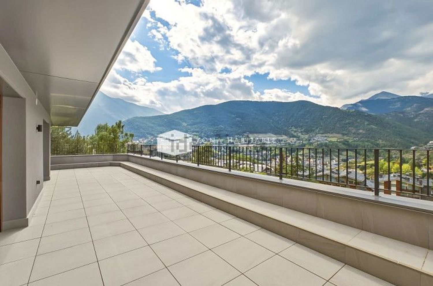 7-bedroom chalet for sale in L'Aldosa, La Massana · 11 of 57