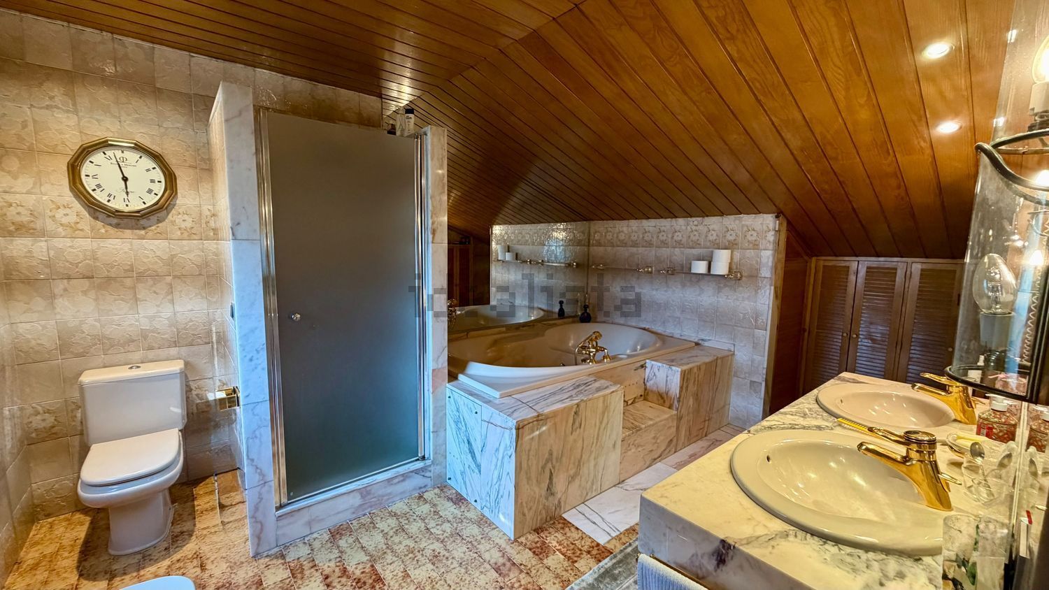 8-bedroom chalet for sale in Santa Coloma, Andorra la Vella · 14 of 18