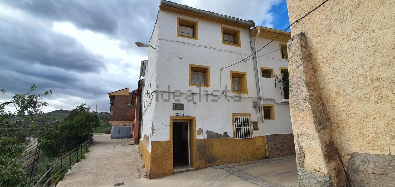 Casa de pueblo en venta en Ateca, Comunidad de Calatayud, Zaragoza ...