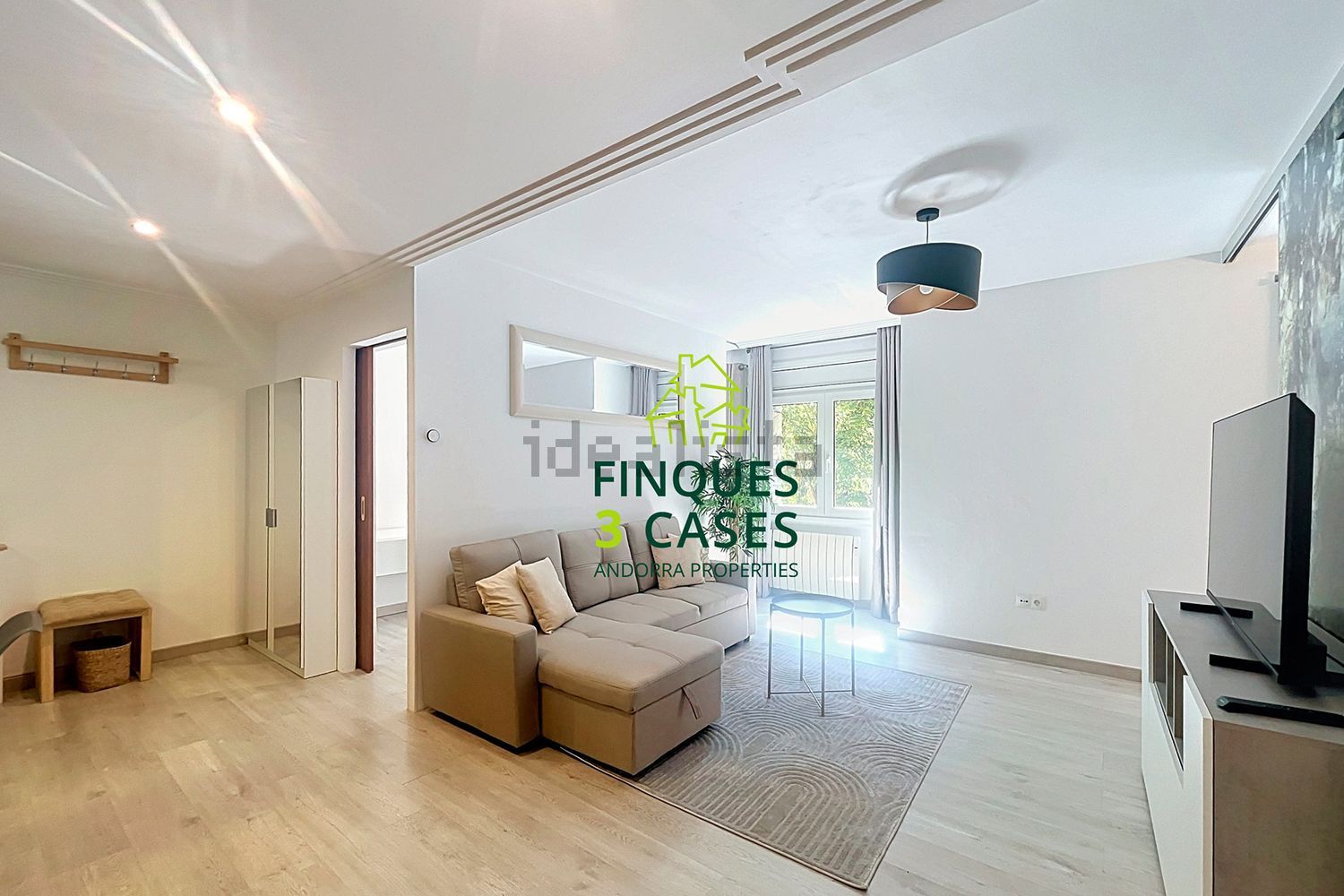 Piso de 3 habitaciones en venta en Arinsal, La Massana · 3 de 32