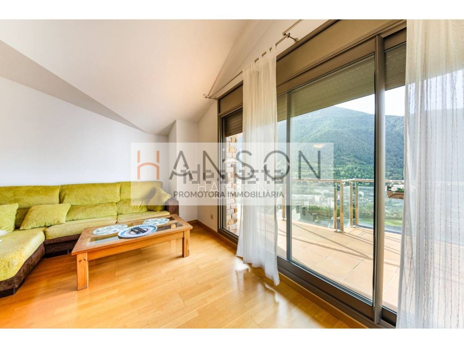 Attique 2 chambres à vendre à Vila, Encamp · 45 sur 60