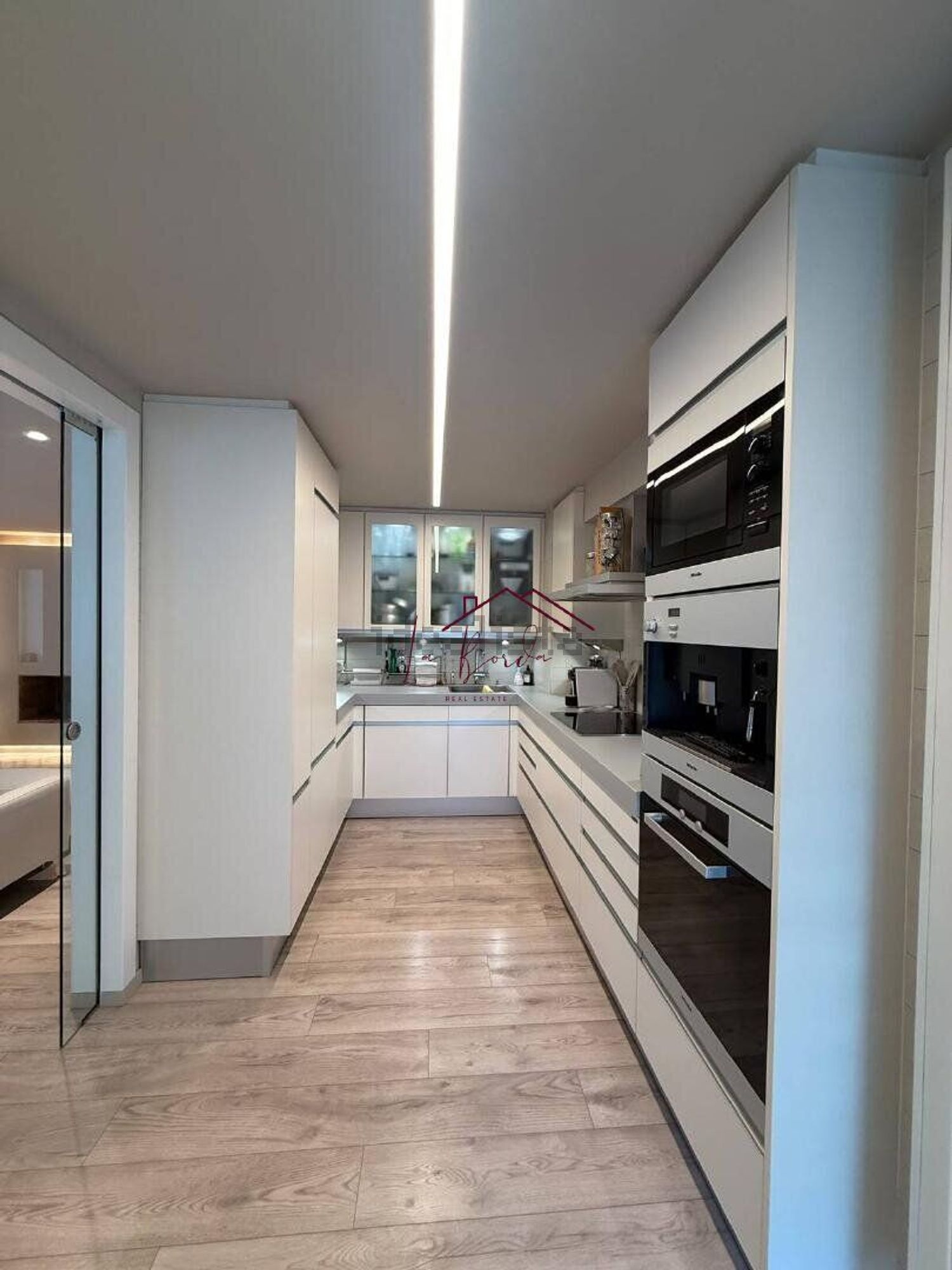 3-bedroom flat for sale in Fontaneda, Sant Julià de Lòria · 3 of 12