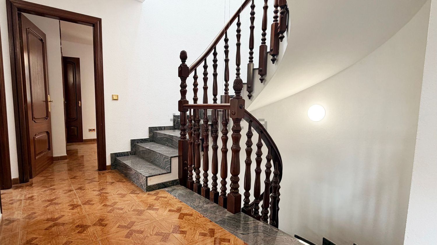 5-bedroom chalet for rent in Escaldes-Engordany · 45 of 60