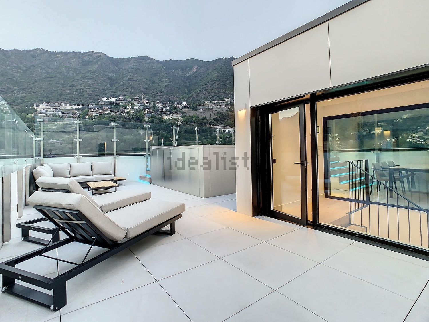 3-bedroom penthouse for sale in Escaldes-Engordany · 18 of 55