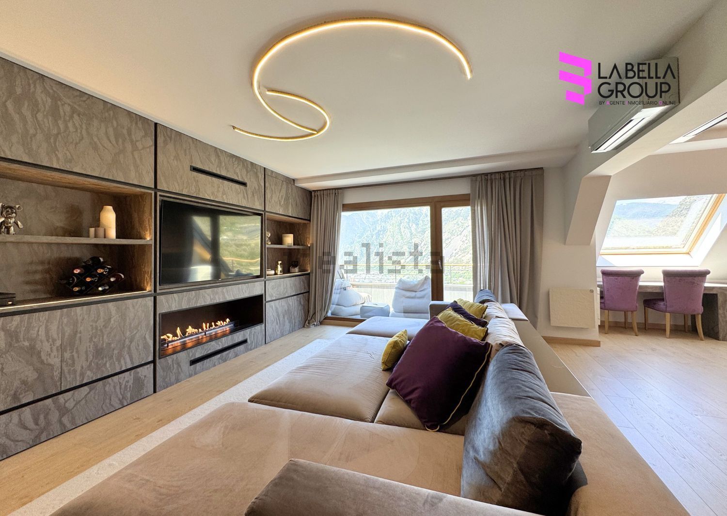 4-bedroom penthouse for sale in Escaldes-Engordany · 2 of 49
