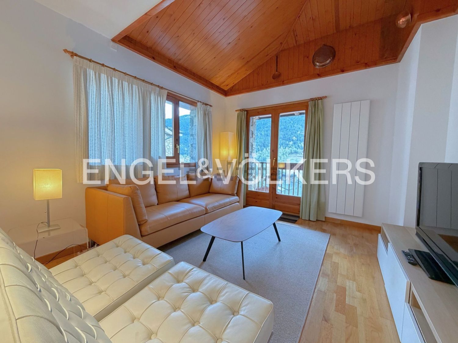 2-bedroom flat for rent in El Tarter, Canillo · 34 of 49