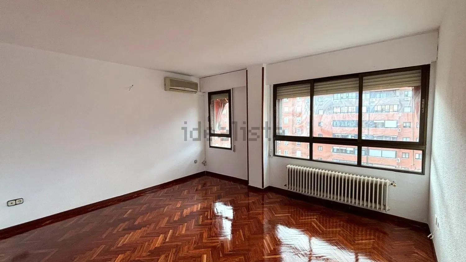 Imagen 0 inmueble 112,350,423
