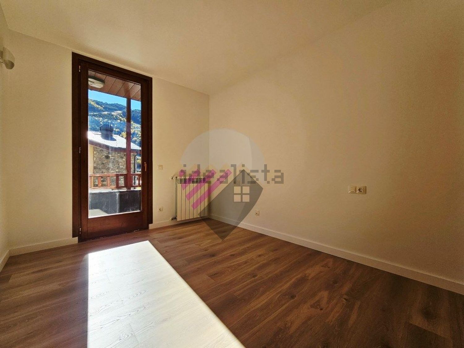 2-bedroom flat for sale in El Tarter, Canillo · 13 of 60