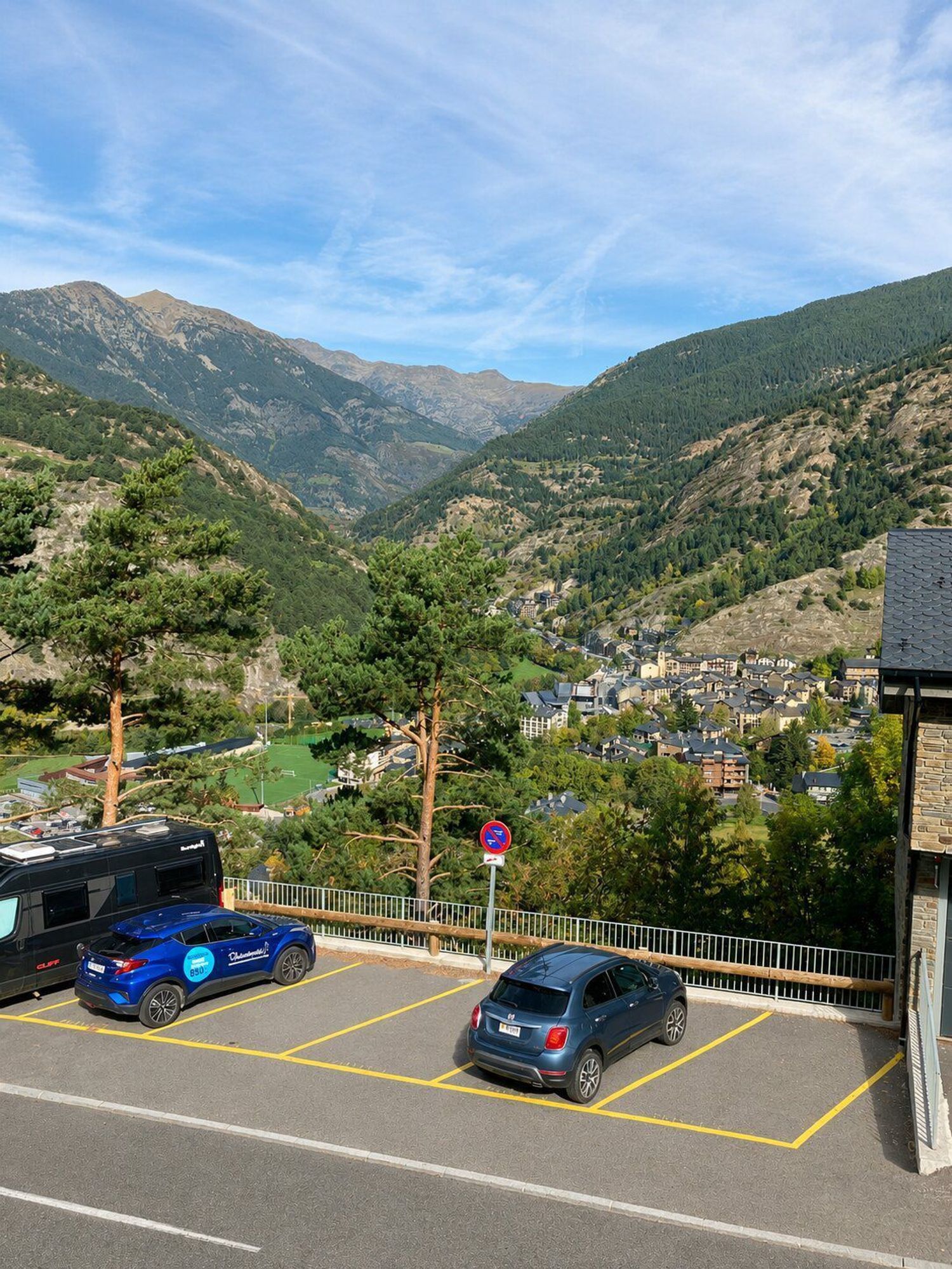 3-bedroom chalet for sale in Ordino · 10 of 35