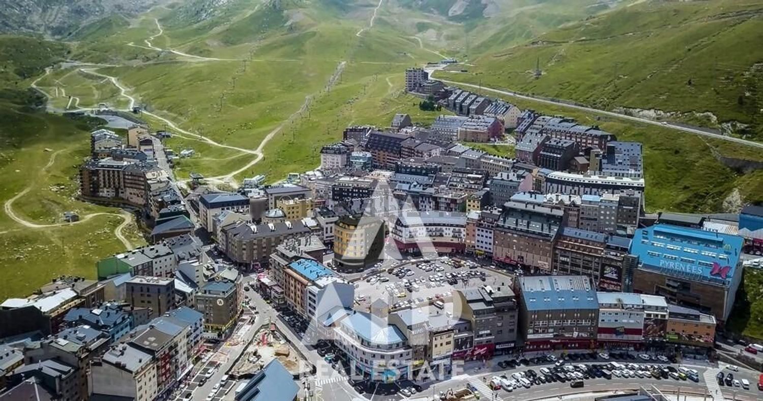 1-bedroom flat for sale in Pas de la Casa, Encamp · 27 of 56