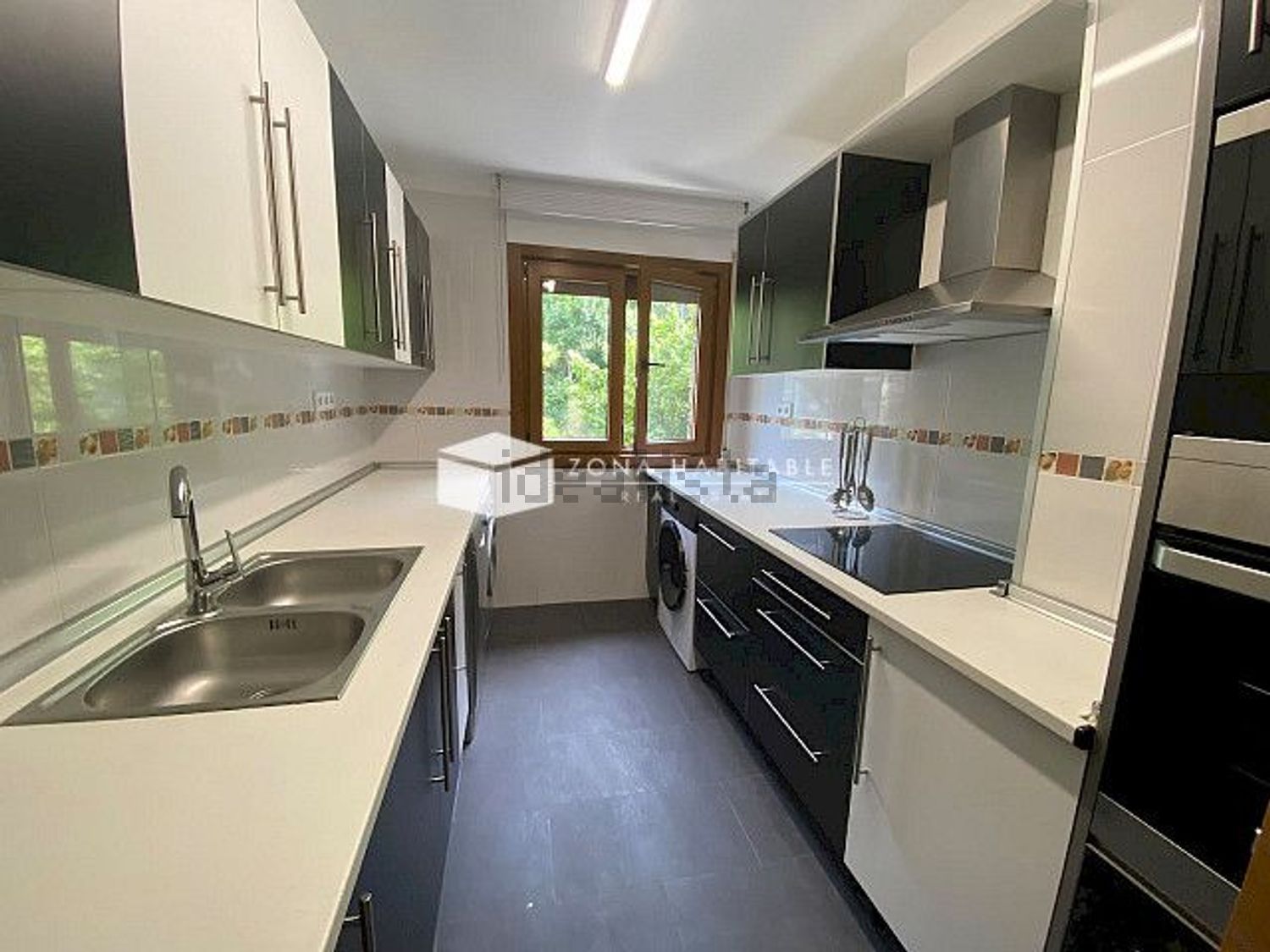 3-bedroom flat for sale in Escaldes-Engordany · 46 of 60