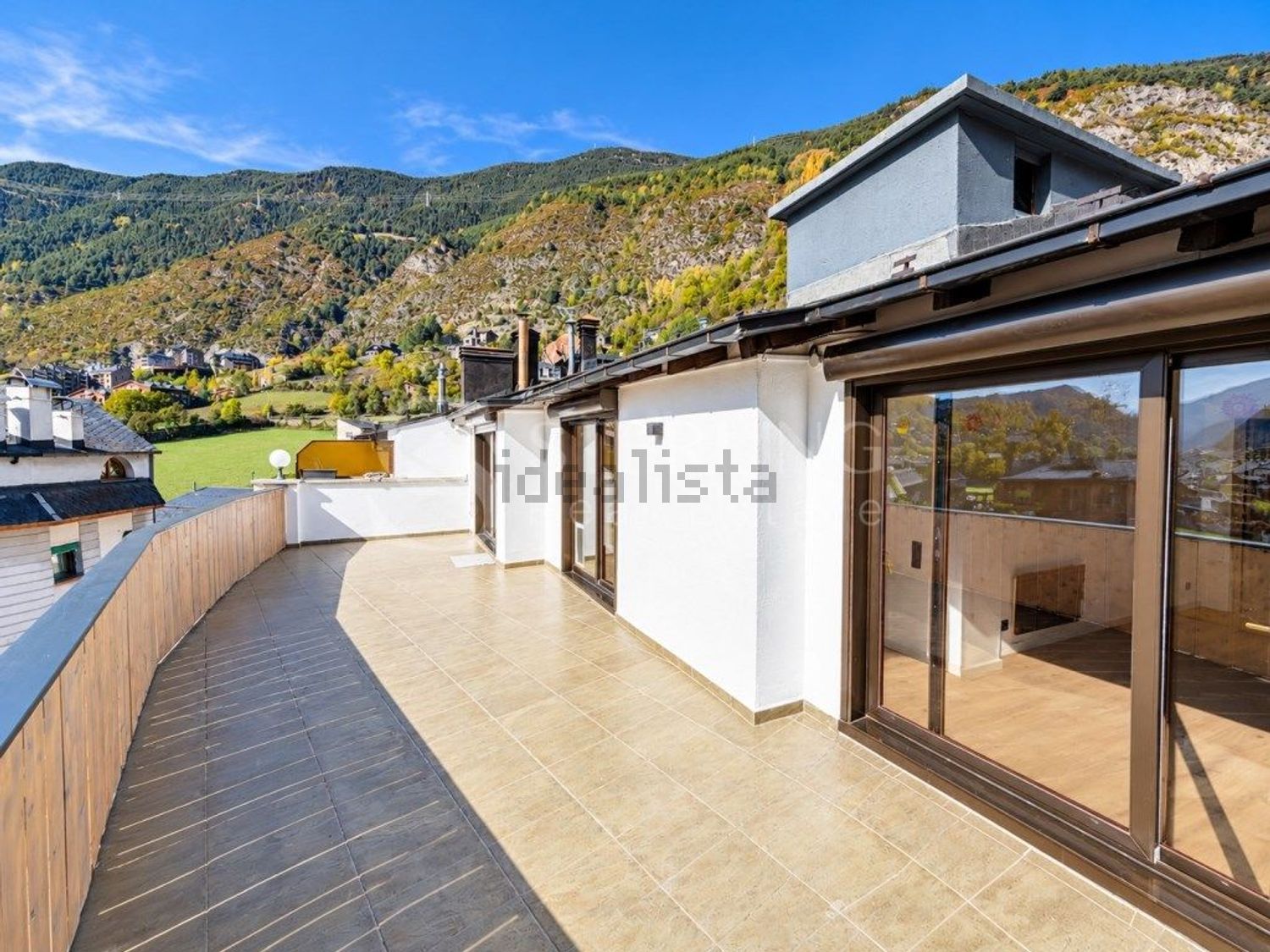 3-bedroom penthouse for rent in Encamp · 28 of 53