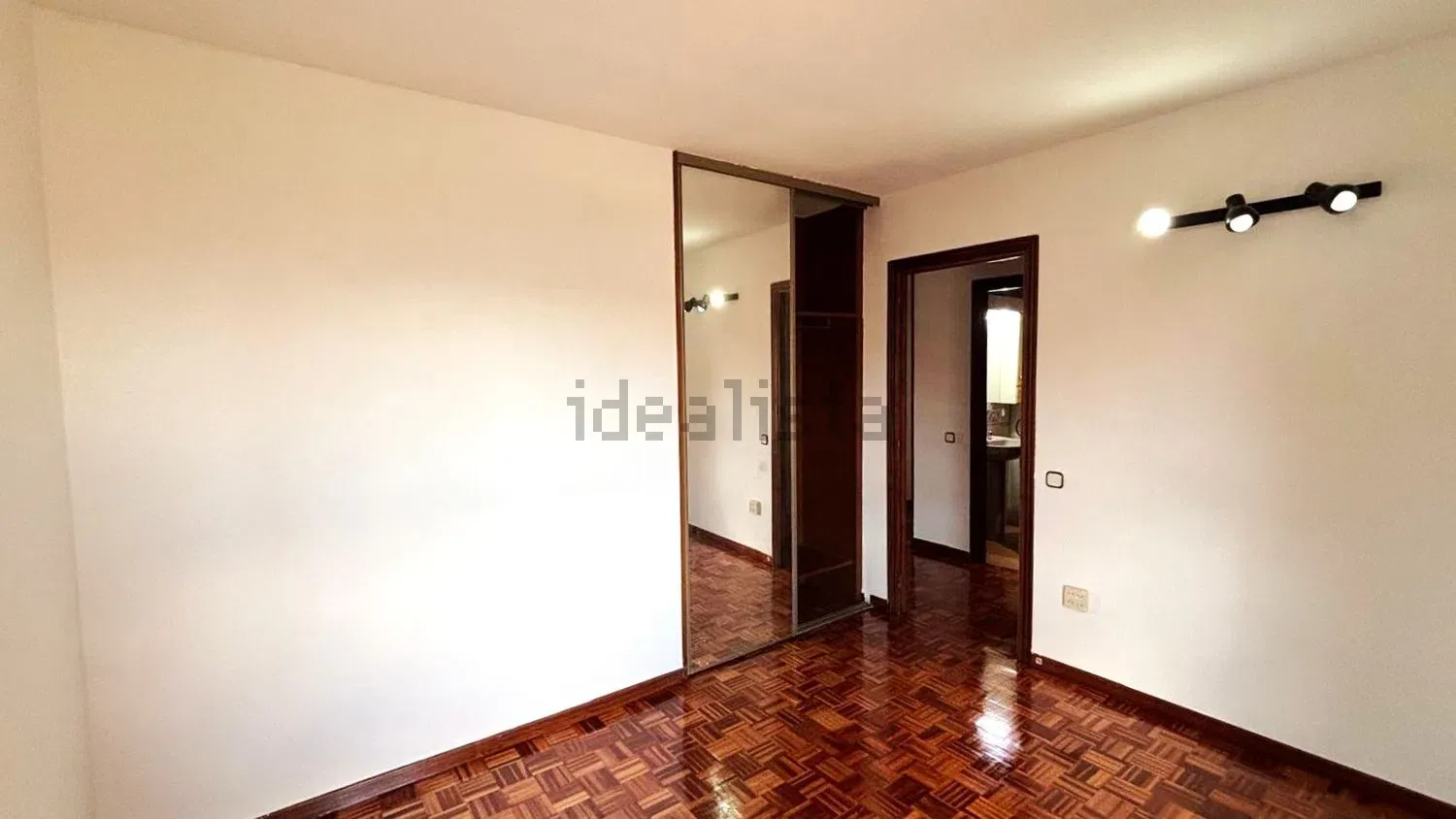 Imagen 21 inmueble 112,350,423