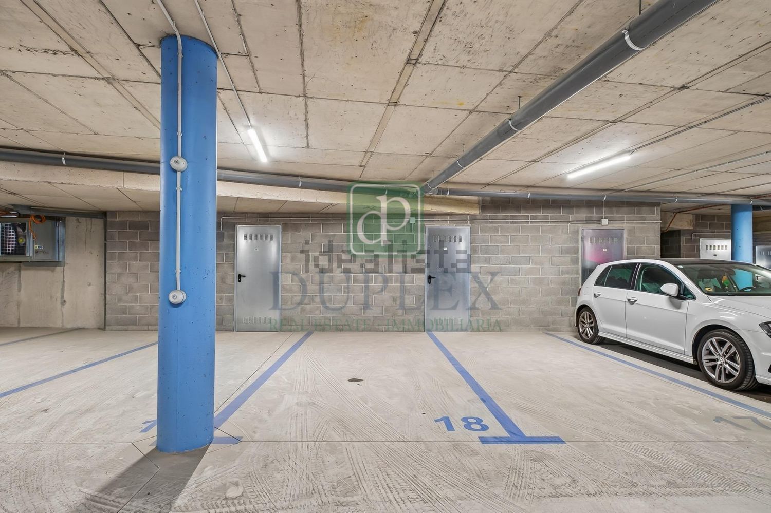 3-bedroom penthouse for sale in Encamp · 60 of 60