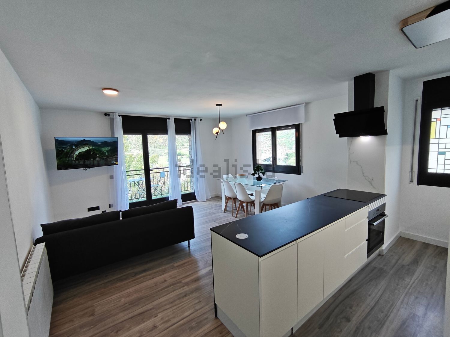 3-bedroom flat for sale in Les Bons, Encamp · 40 of 60