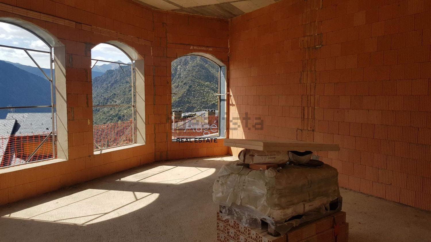 5-bedroom chalet for sale in Engolasters, Escaldes-Engordany · 2 of 58