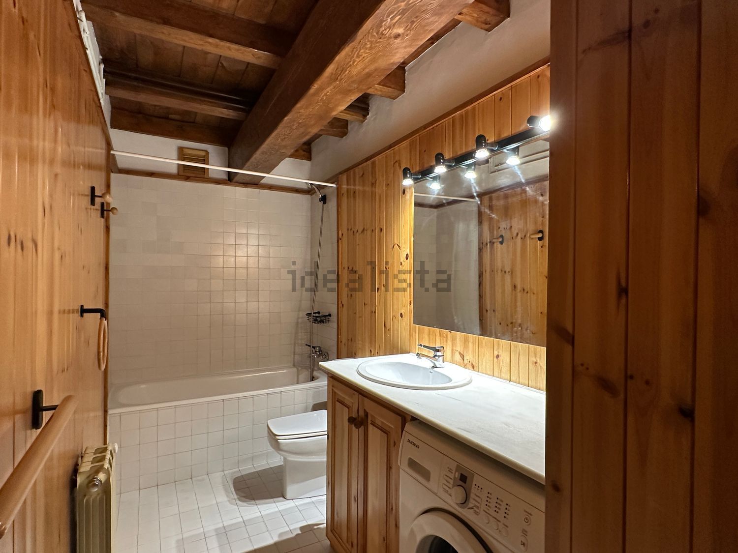 Pis de 3 habitacions de lloguer a Ordino · 54 de 60