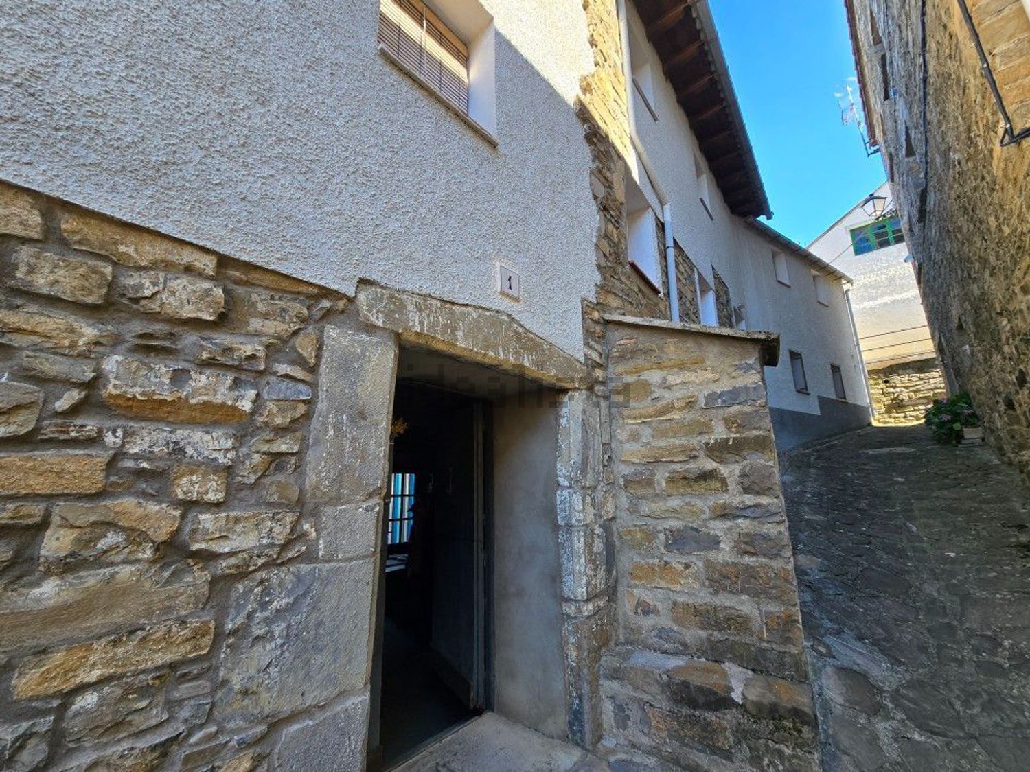 Casa de pueblo en venta en Jasa, La Jacetania, Huesca — idealista