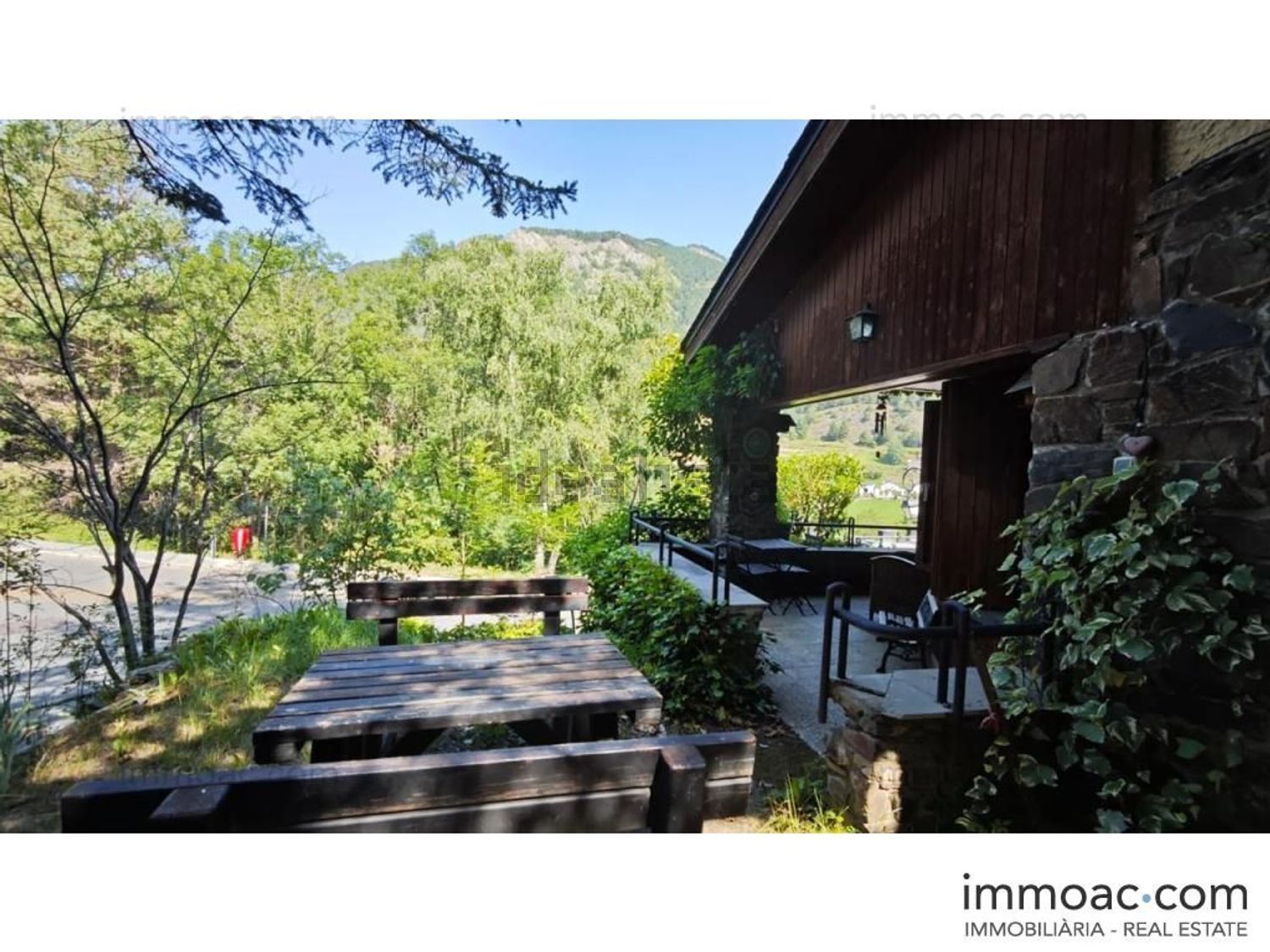 4-bedroom townhouse for sale in Ordino · 6 of 60