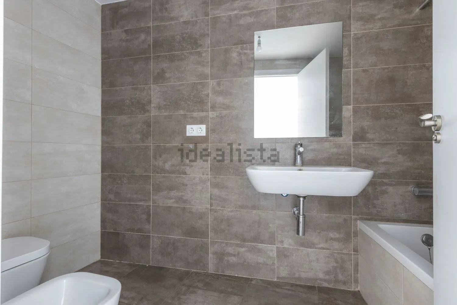 Imagen 8 inmueble 112,809,606