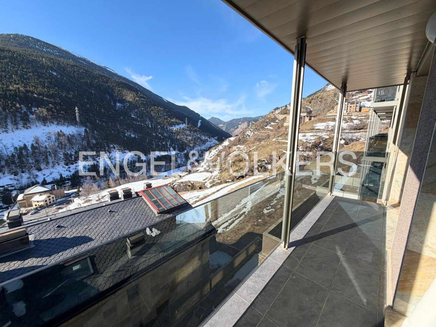 Pis de 2 habitacions en venda a Canillo · 60 de 60