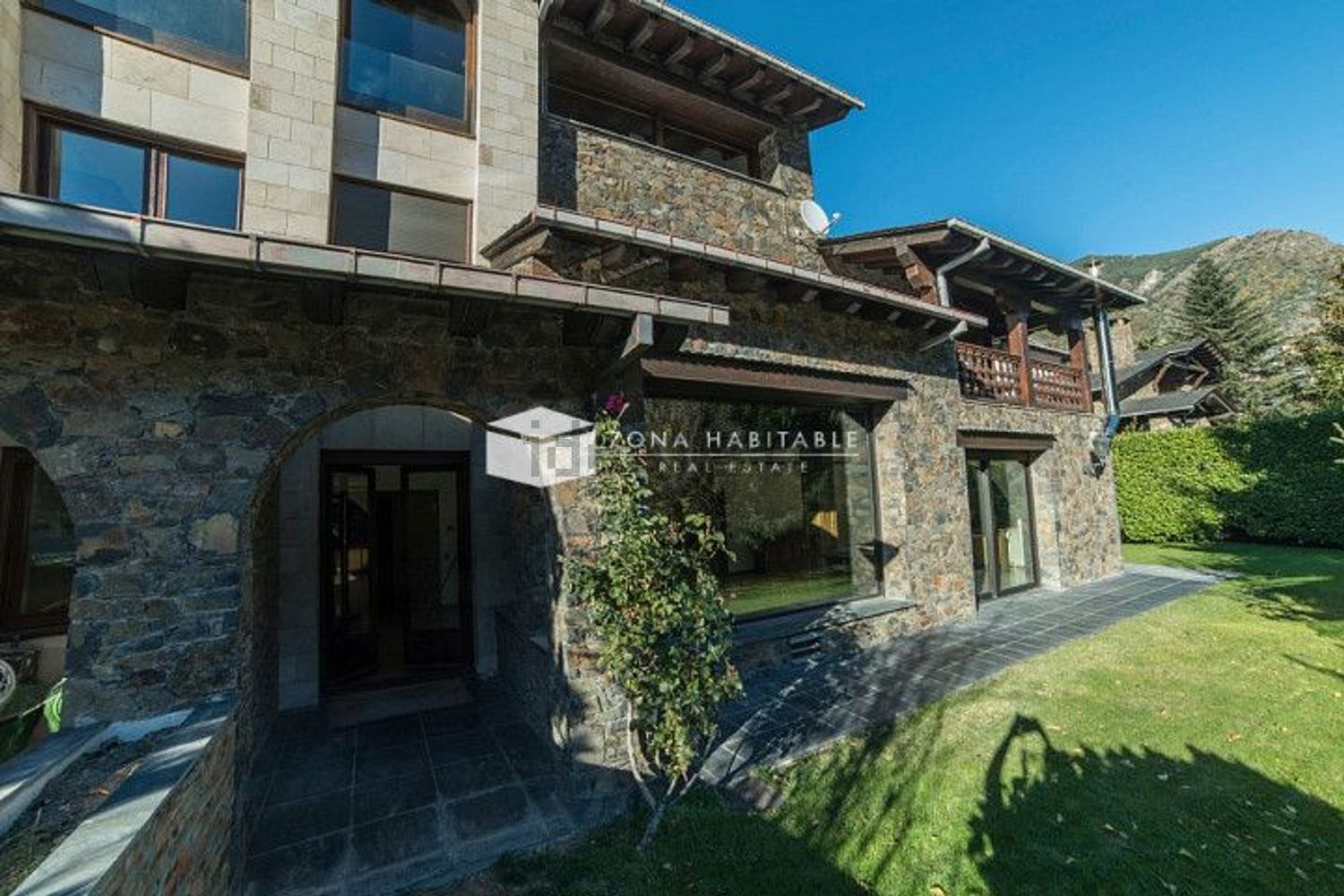 4-bedroom chalet for rent in Andorra la Vella · 31 of 59