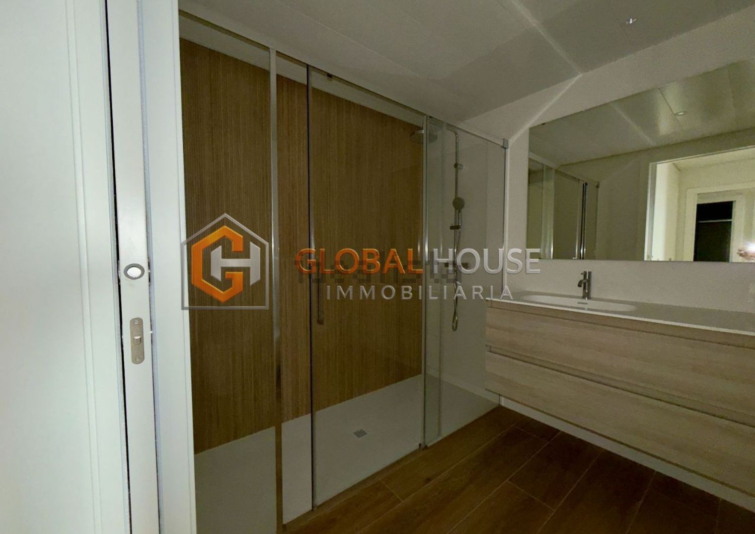 3-bedroom flat for sale in Escaldes-Engordany · 17 of 52