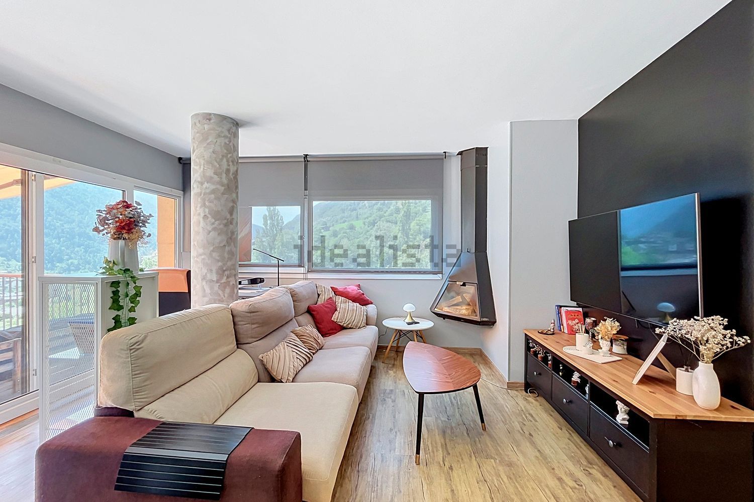 2-bedroom flat for rent in Encamp · 3 of 60