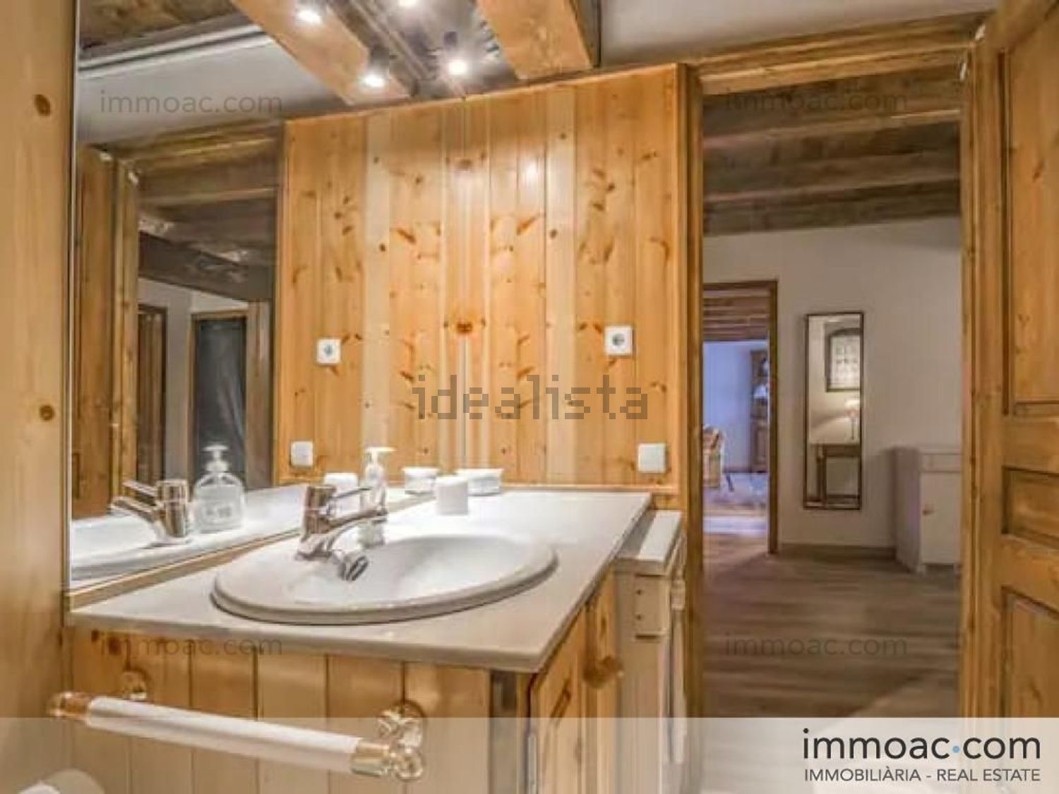 4-bedroom townhouse for sale in El Tarter, Canillo · 8 of 26