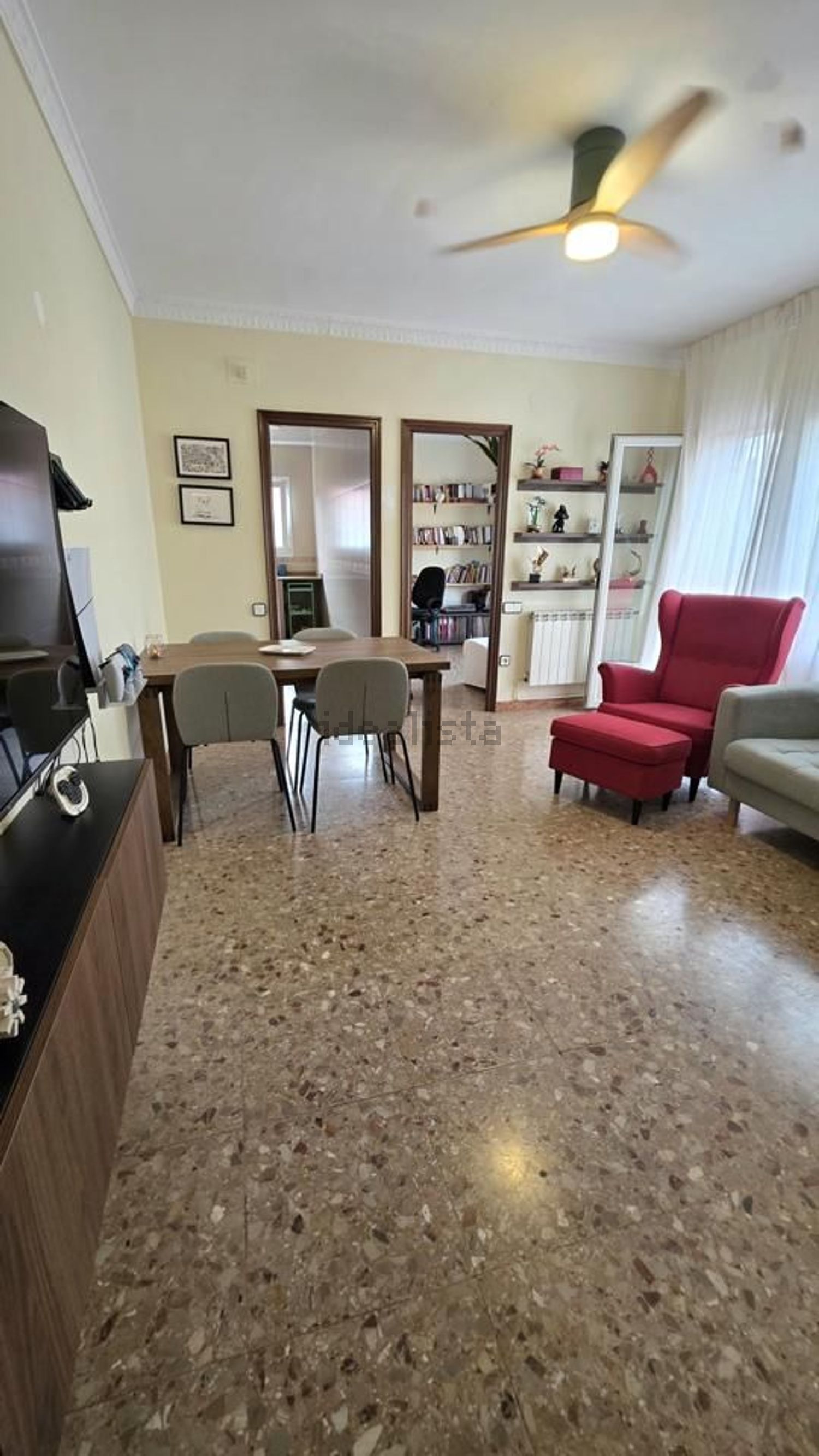 Piso en venta en Calle Renaixement