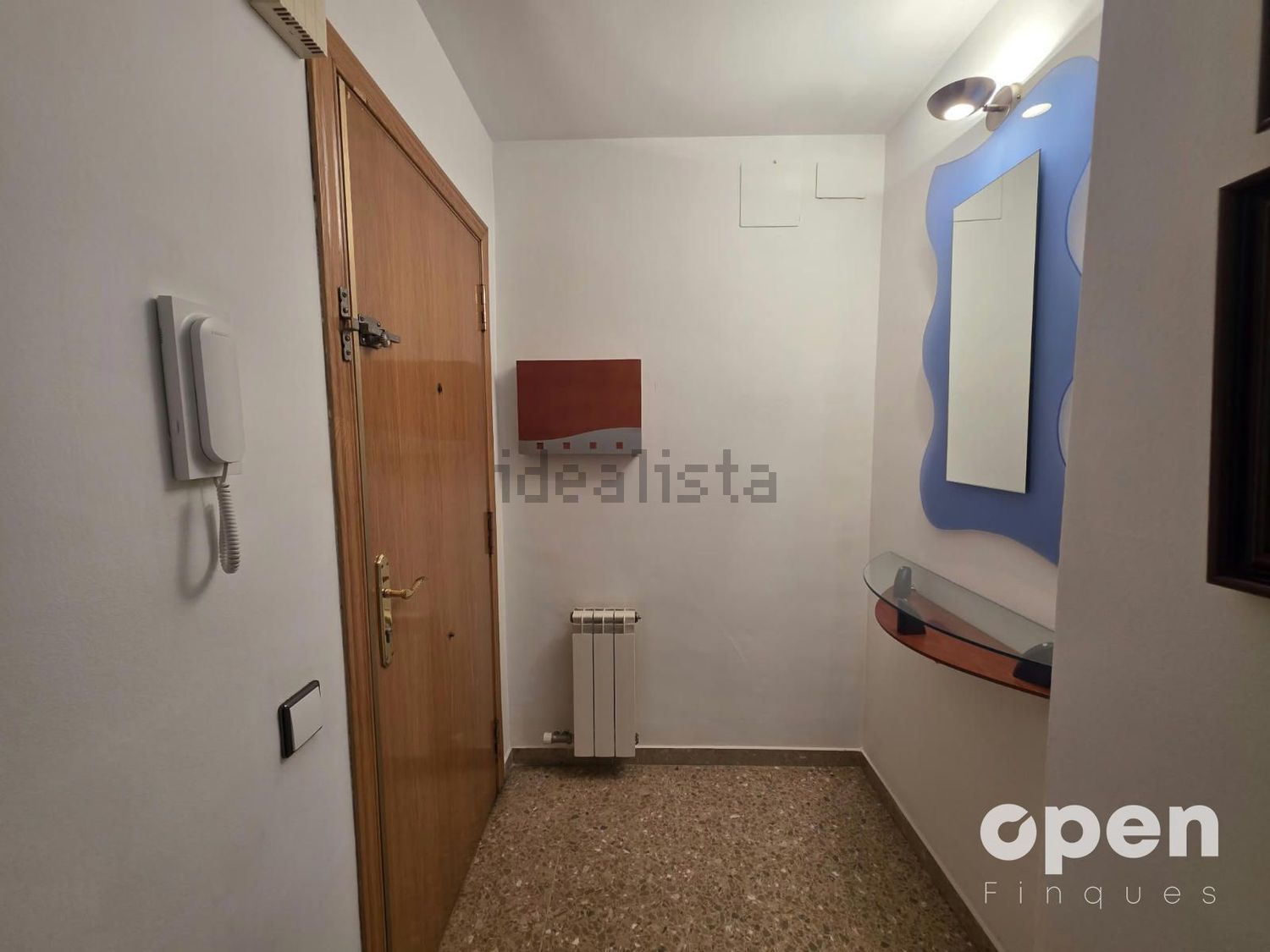 Piso en venta en Calle de Joan d'Àustria