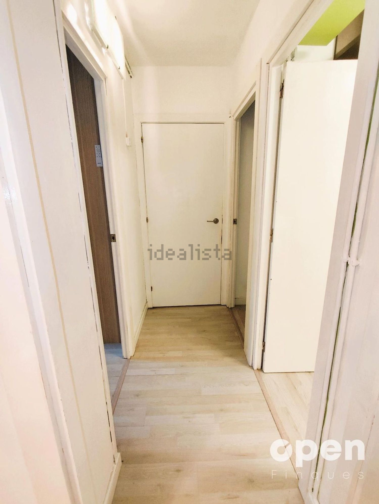 Piso en venta en Avenida de Josep Tarradellas