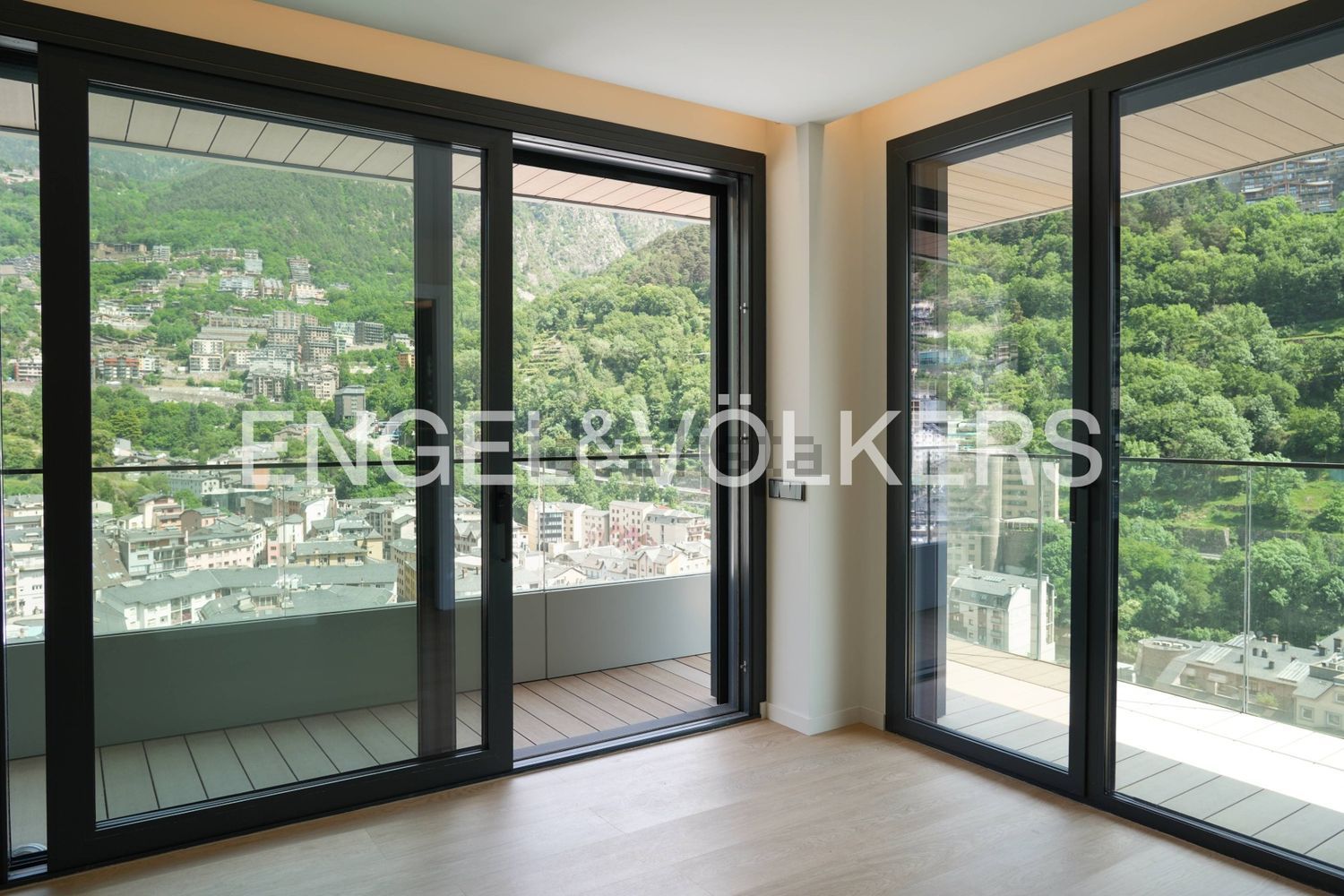 4-bedroom penthouse for sale in Escaldes-Engordany · 42 of 60