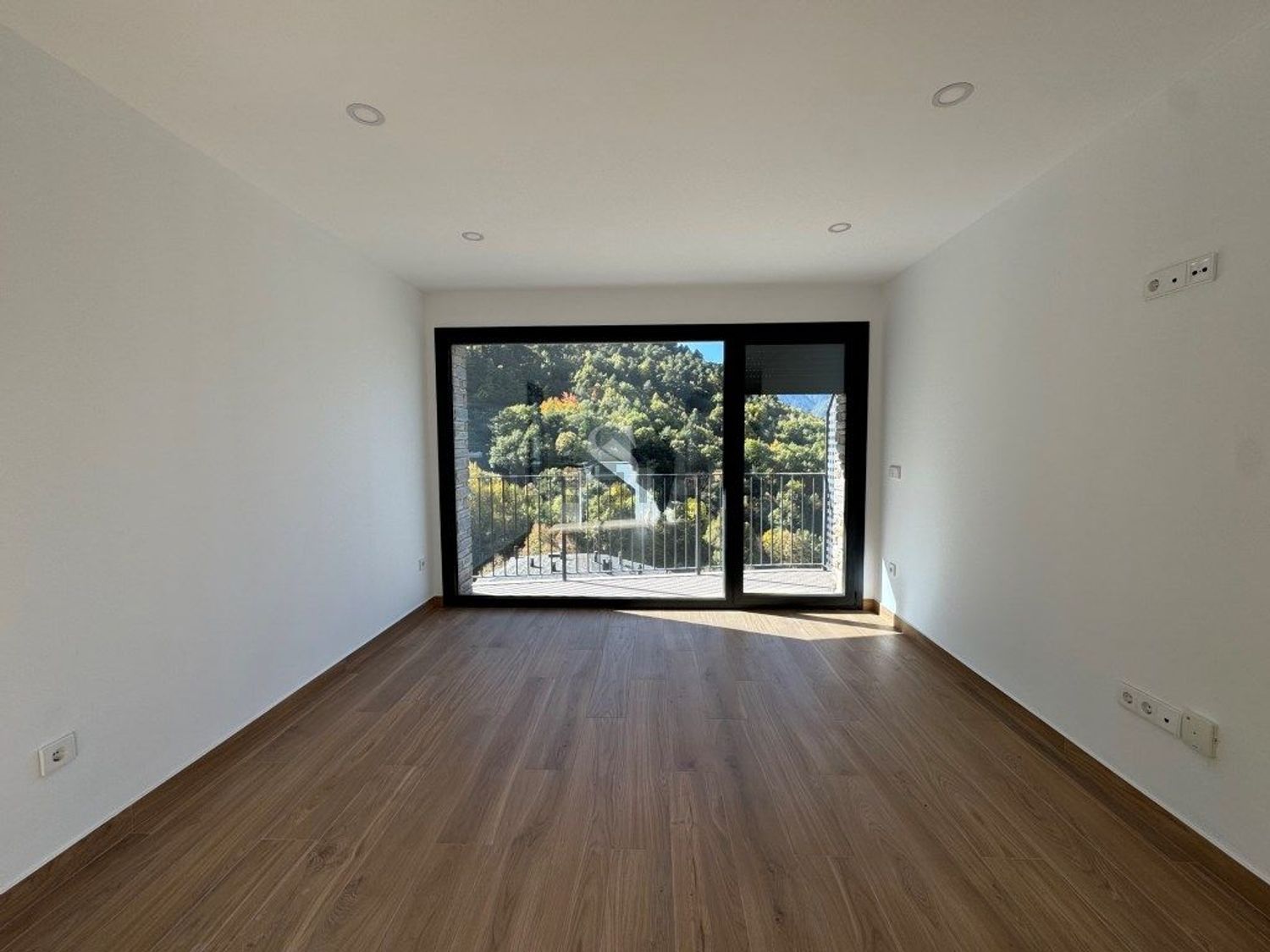 3-bedroom flat for sale in Engolasters, Escaldes-Engordany · 2 of 36