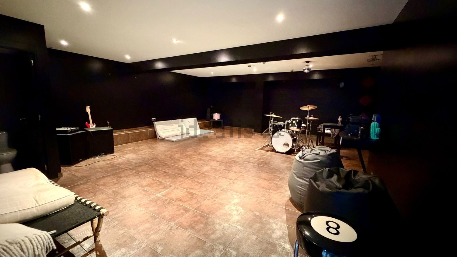 8-bedroom chalet for sale in Santa Coloma, Andorra la Vella · 5 of 18